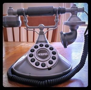 Retro 40s Phone